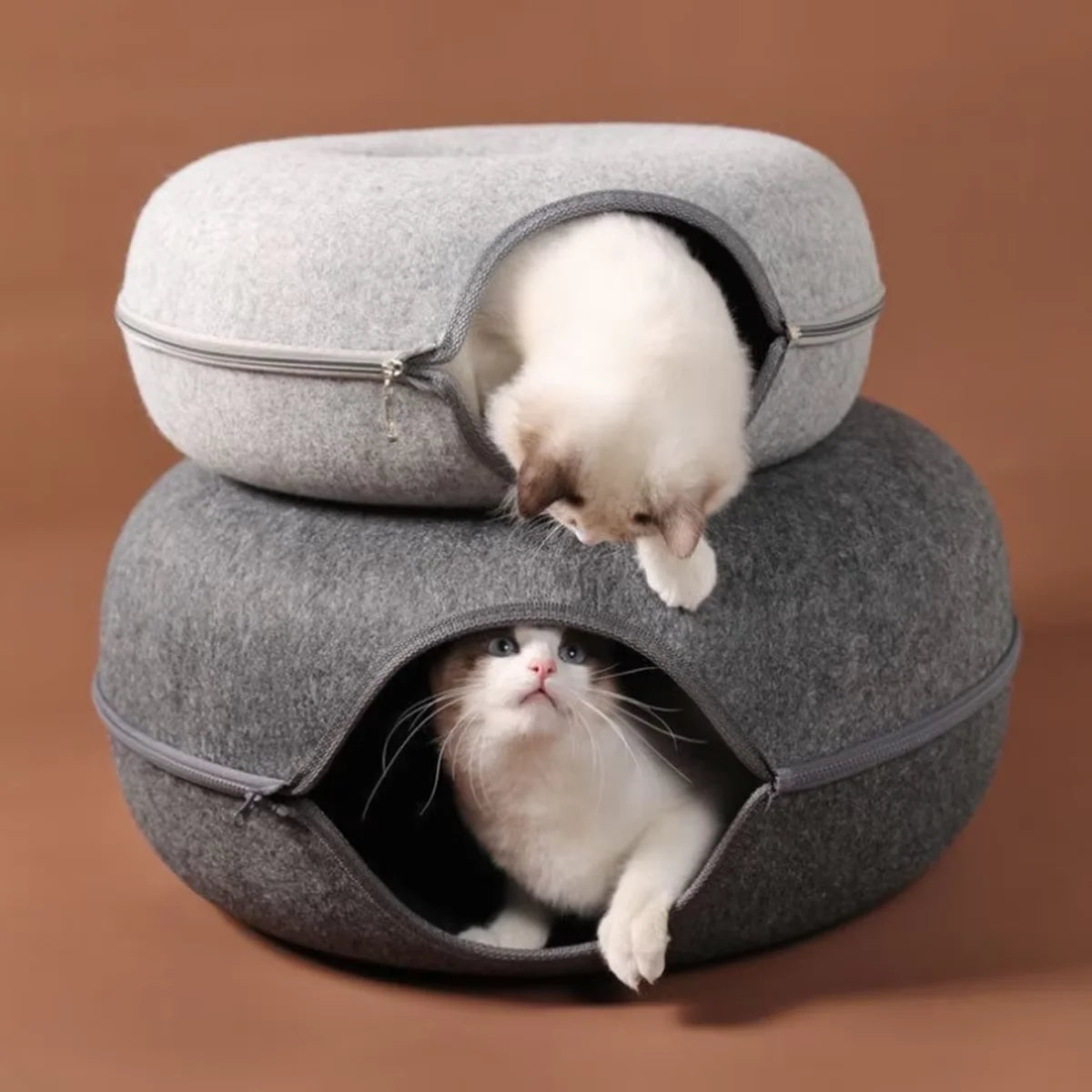 Interactive Round Cat Tunnel Bed – Donut Felt Nest, Scratcher & Sleeping Cushion for Kittens & Cats